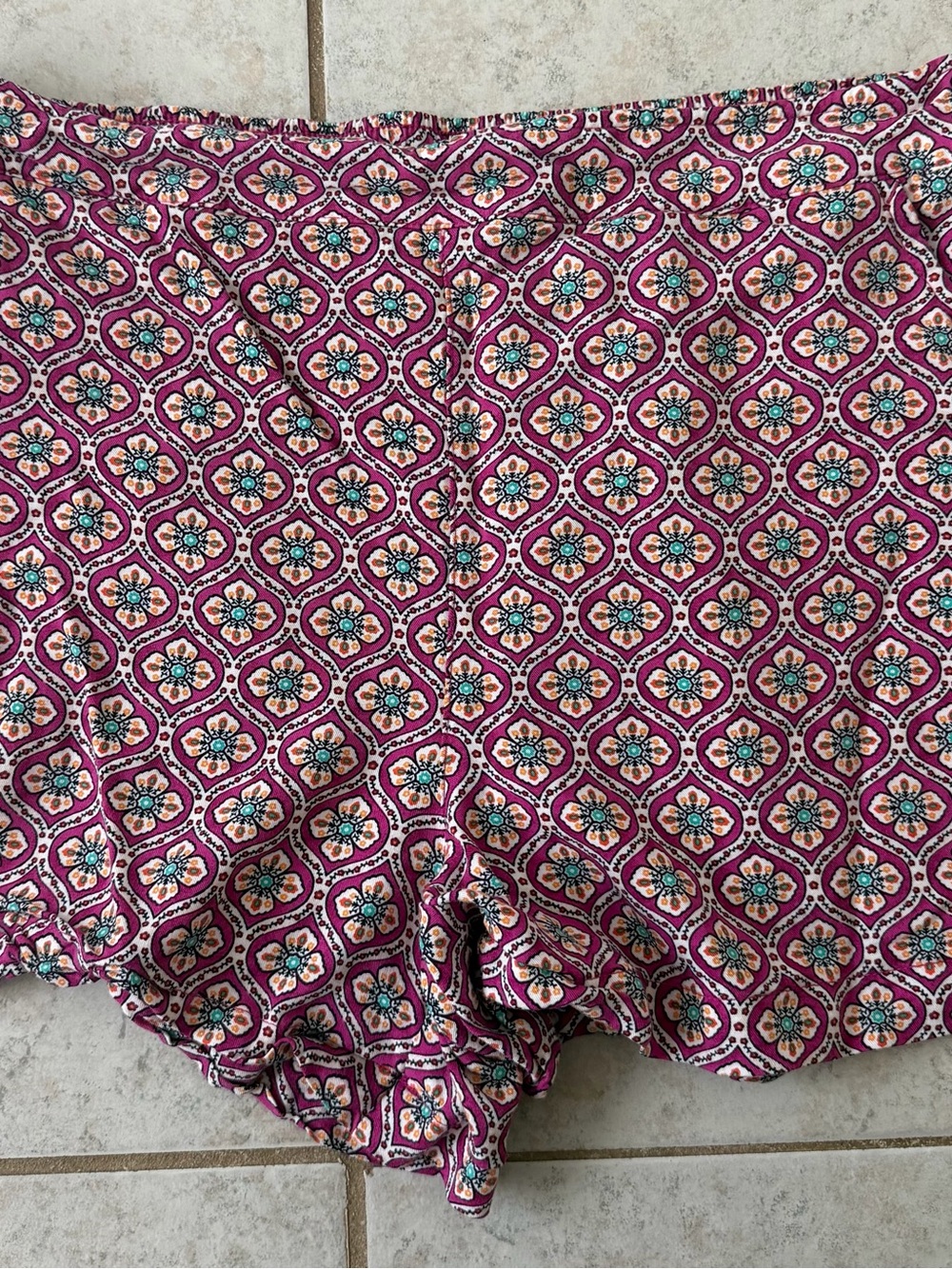 Old Navy Pink Floral Geometric High-Waist Women's Shorts